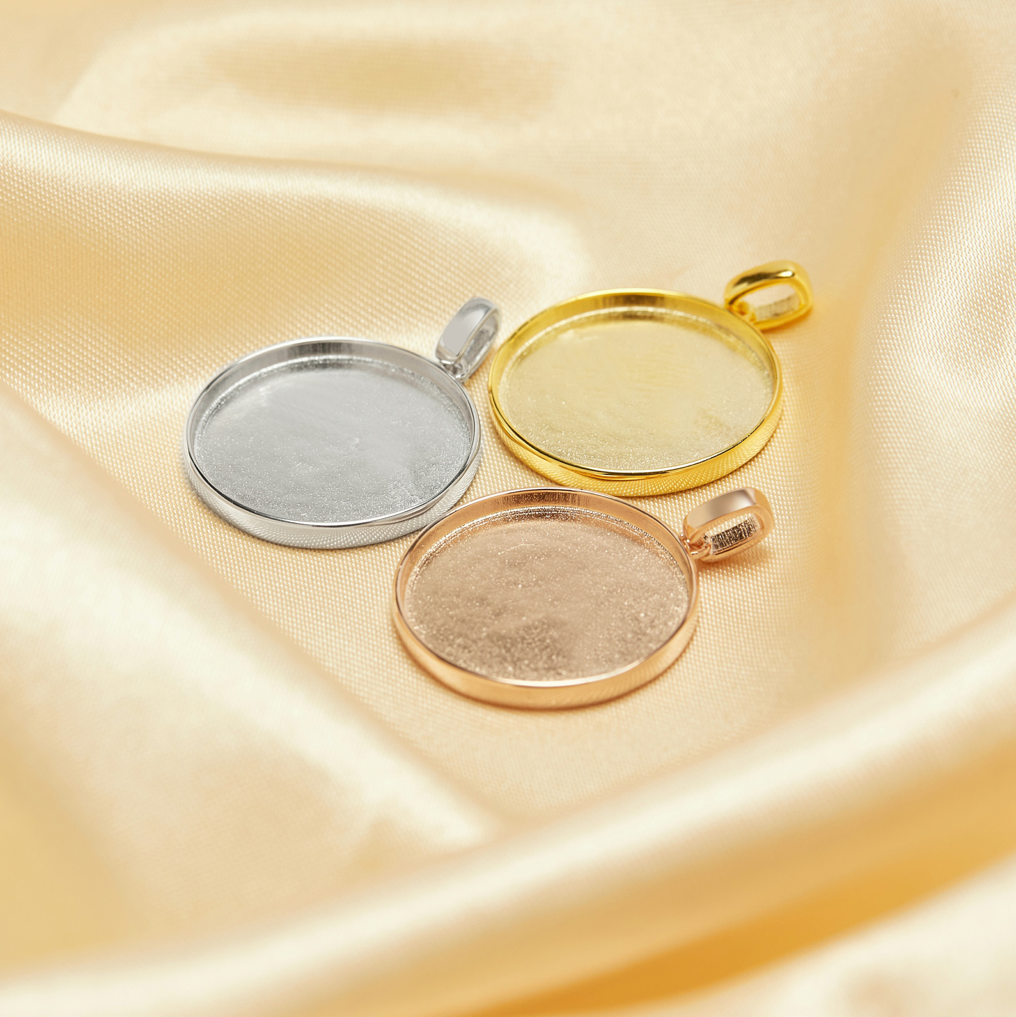 Keepsake Mother Milk Resin Rou - огляд і ціна Bezels Set Pendant